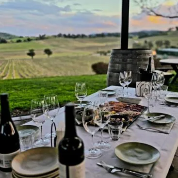 Outdoor wine tasting and lunch in Victoria’s Yarra Valley